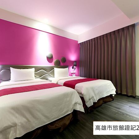 Blue Coast Hotel Kaohsiung Bagian luar foto
